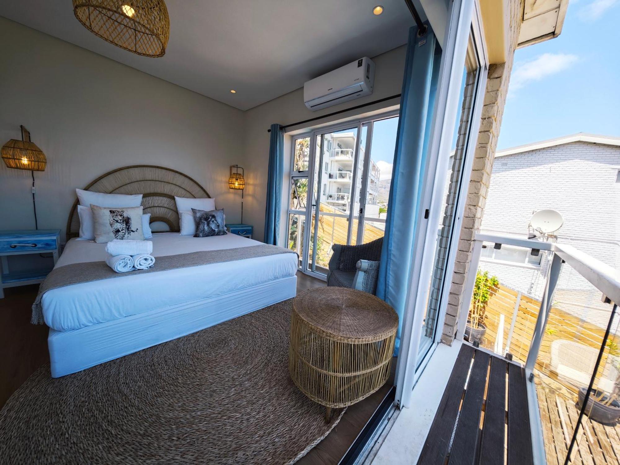 African Sunsets Camps Bay Villa